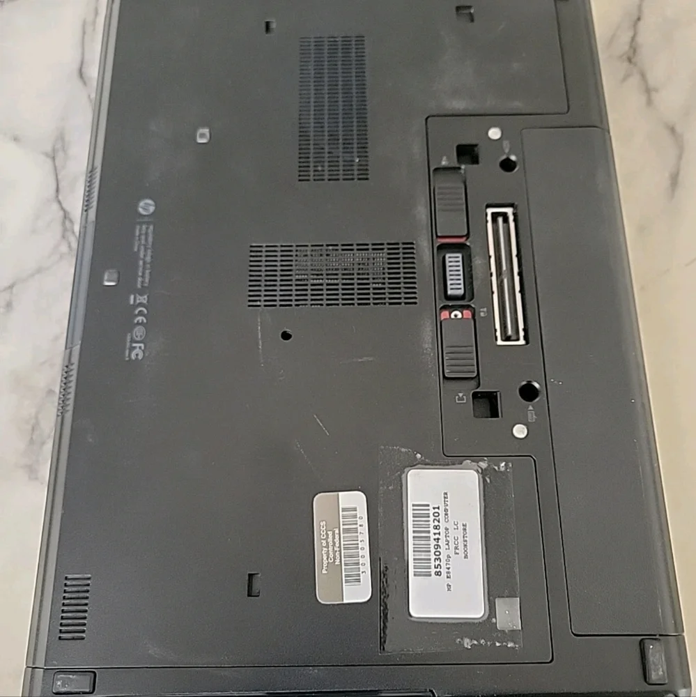 HP EliteBook 8470p Window's Pro. Powers On Memory Wiped And Operators System